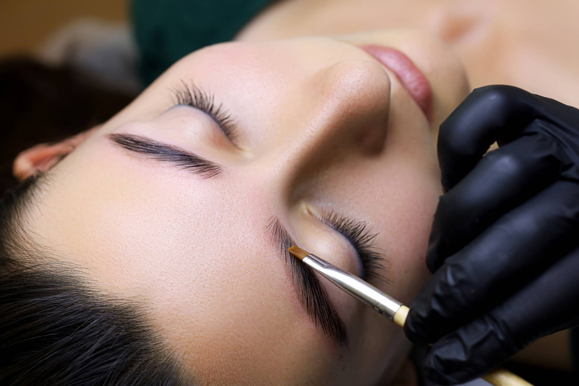 Professional Guide to Modern Lash Enhancement